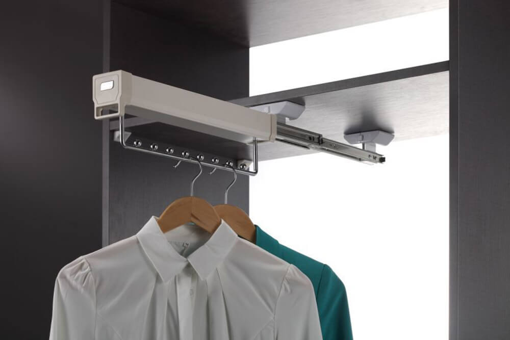 Вешалка в шкафу Вешалка в шкафу